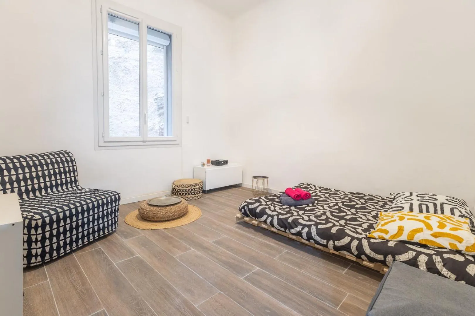 Au Pied De La Bonne Mere Marseille Apartment
